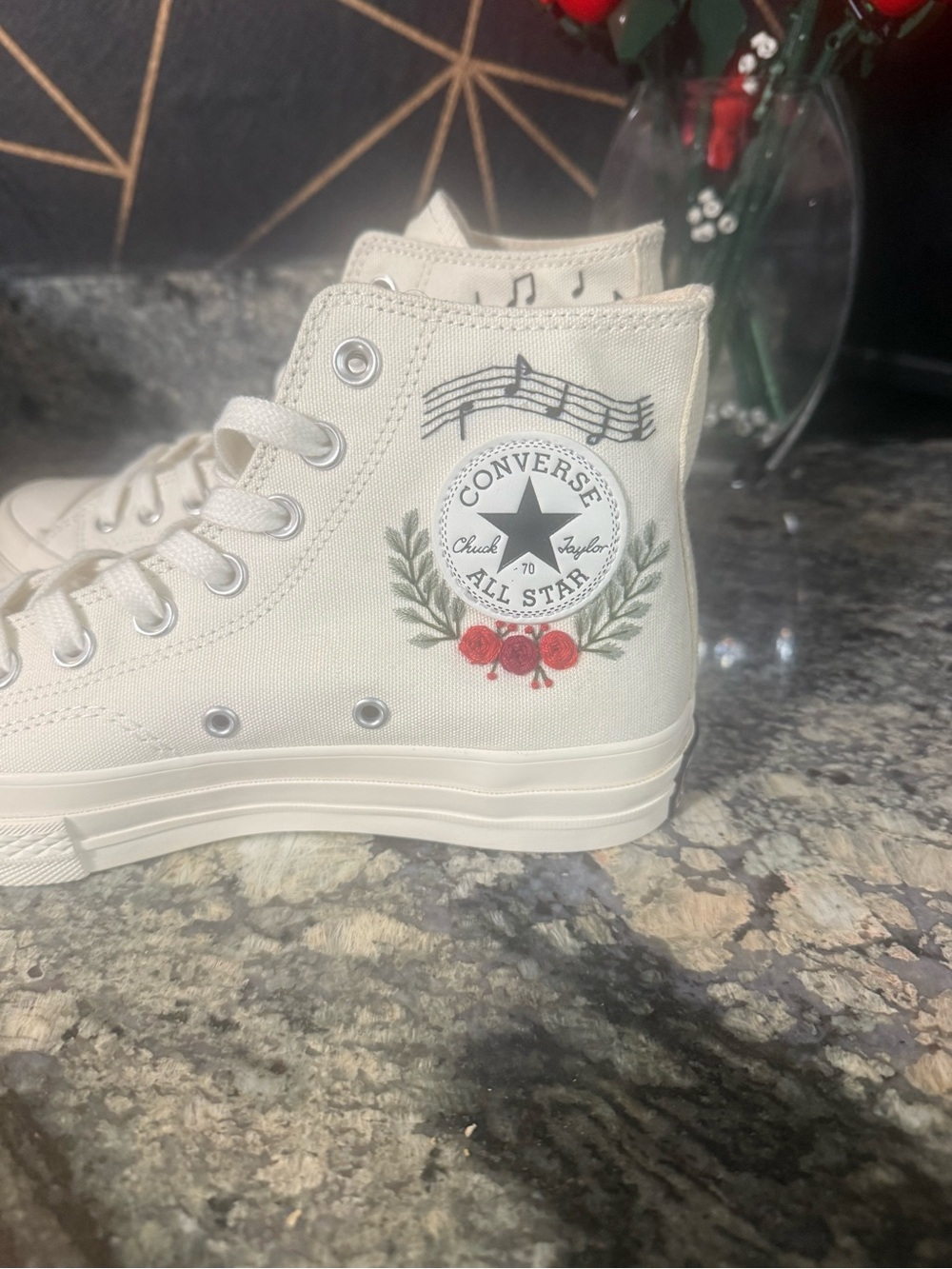Converse White High-Top Sneakers with Hand-Painted Floral & Book Design. UNISEX - Picture 5 of 9